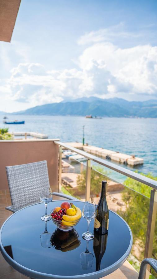 Apartments Edera Tivat Zewnętrze zdjęcie
